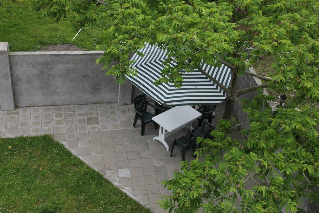 Guest House 코불레티 외부 사진
